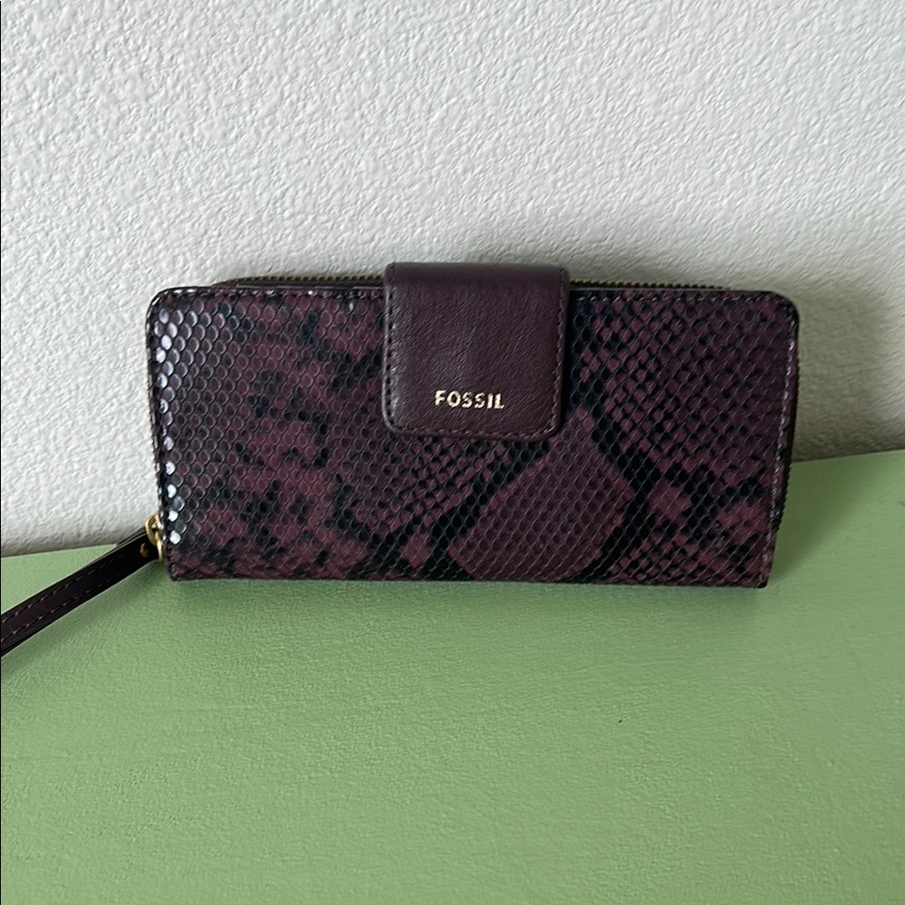 Fossil Purple Snake Print Wallet